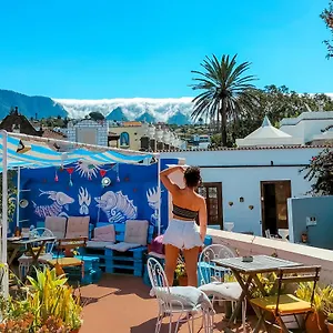 https://la-casa-encantada.in-canary-islands.com