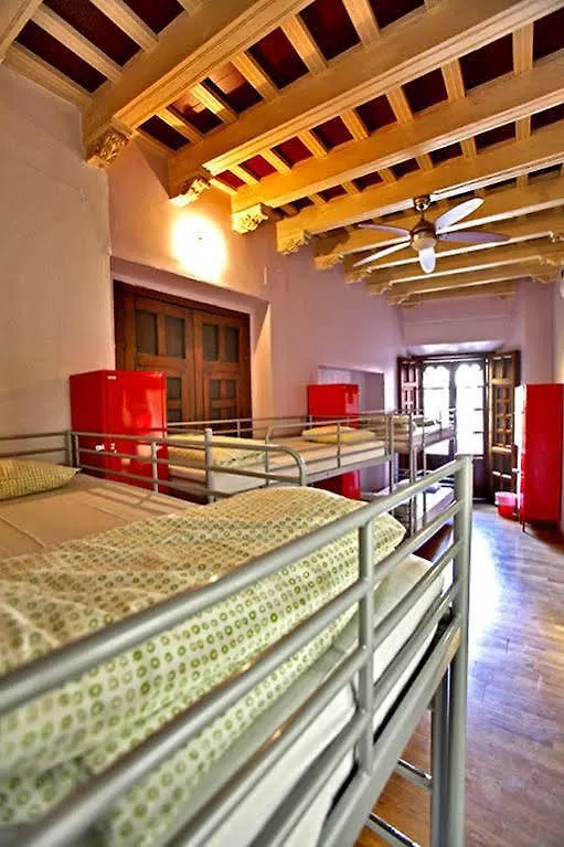 Traveler'S Inn Sevilla Hotel